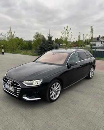 Audi A4 cena 110500 przebieg: 115000, rok produkcji 2020 z Kraków małe 137